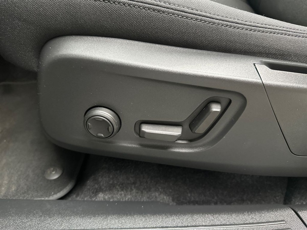 Volvo EX40 Ultra generic.image 19
