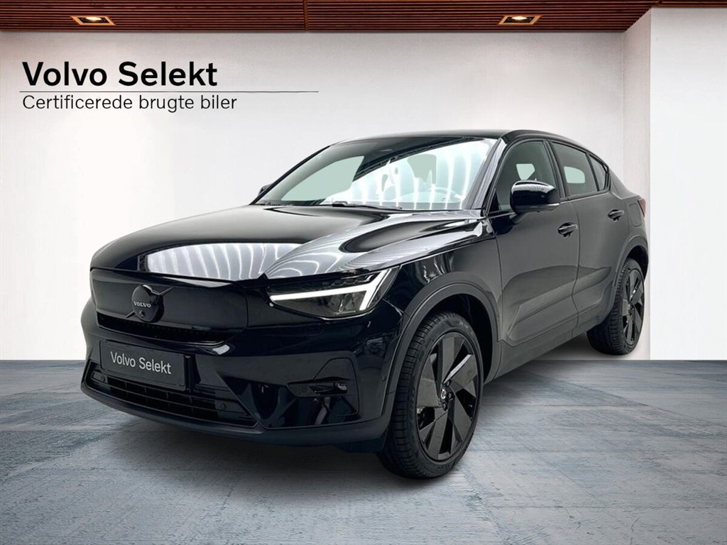 Volvo EC40 Black Edition