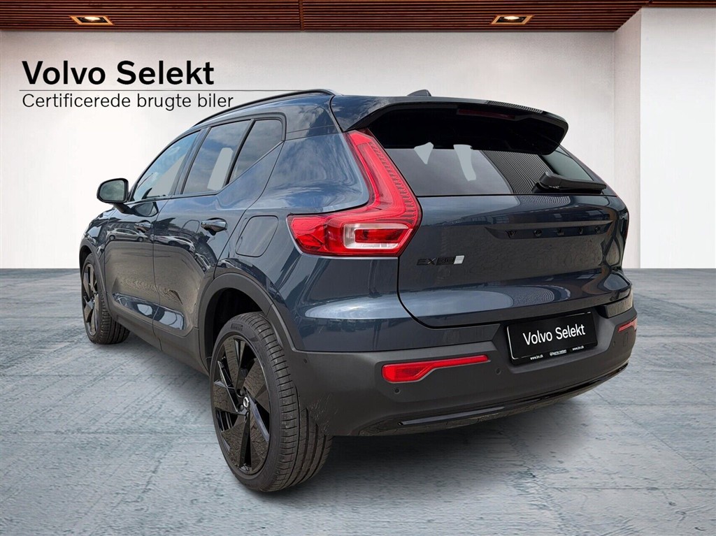 Volvo EX40 Black Edition Excess billede 2