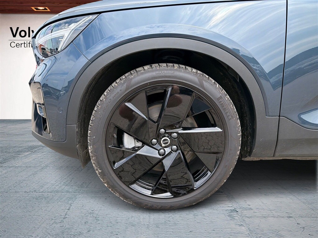 Volvo EX40 Black Edition Excess billede 10