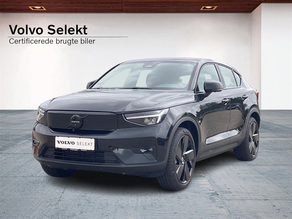 Volvo EC40 Black Edition