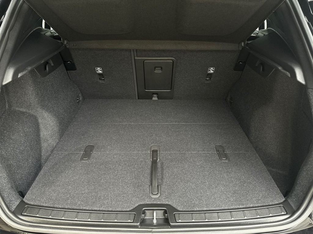 Volvo EX40 Plus billede 14