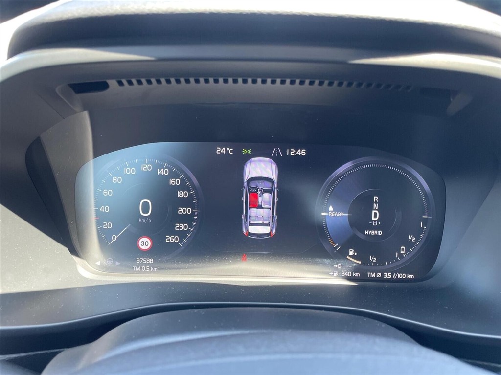 Volvo XC40 Plus billede 12