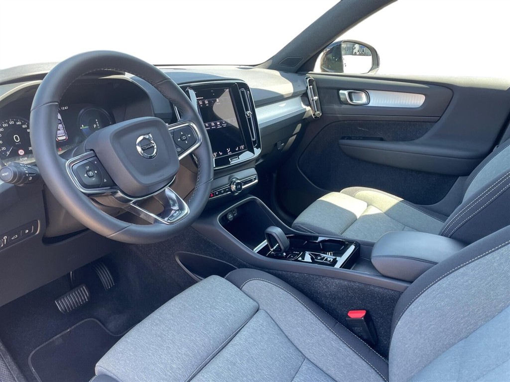 Volvo XC40 Plus billede 18