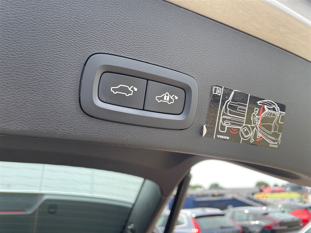 Volvo XC40 Inscription billede 24