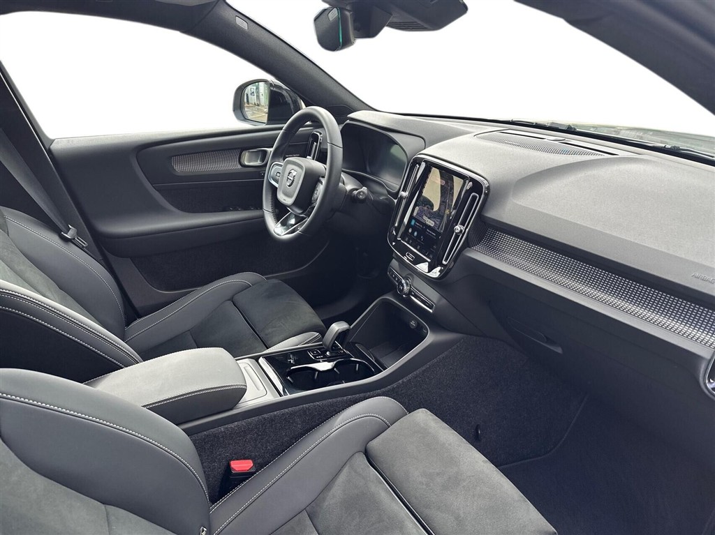 Volvo EX40 Black Edition Excess billede 5