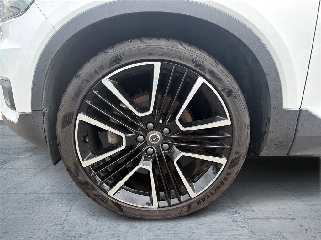 Volvo XC40 R-design billede 10