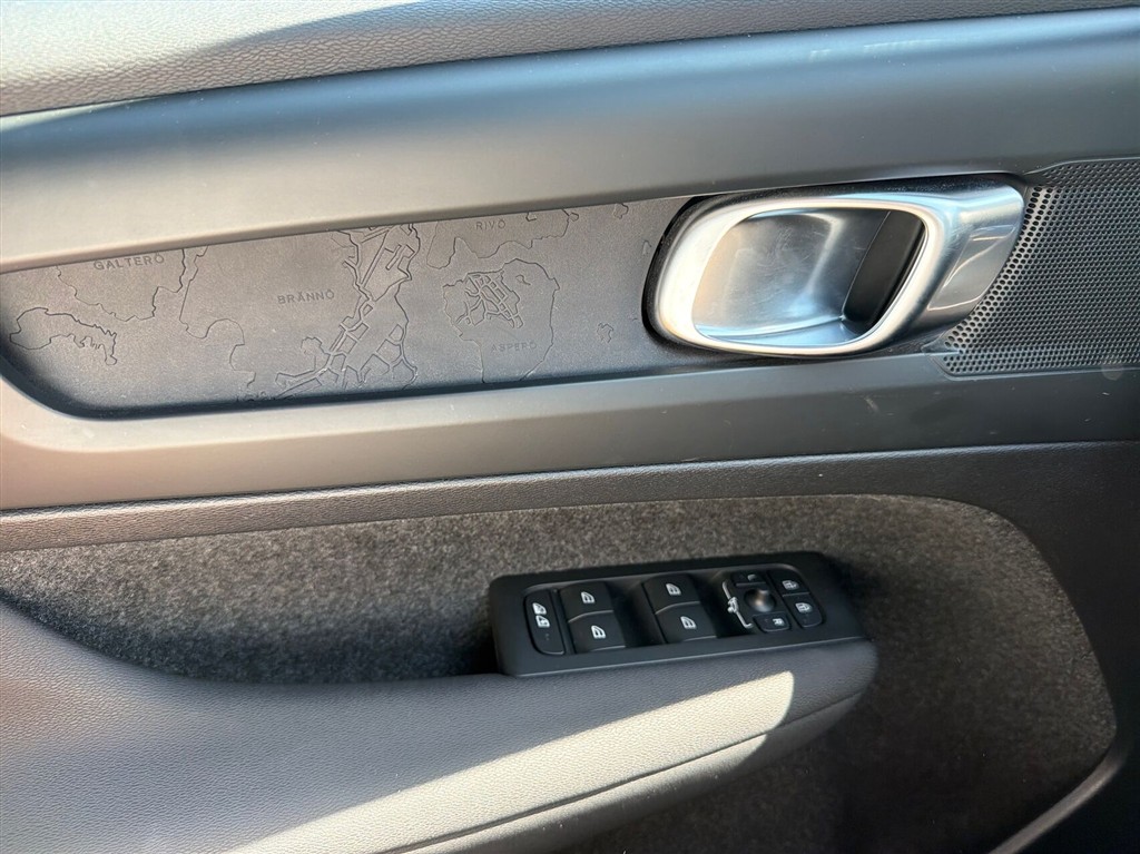 Volvo XC40 Plus billede 38