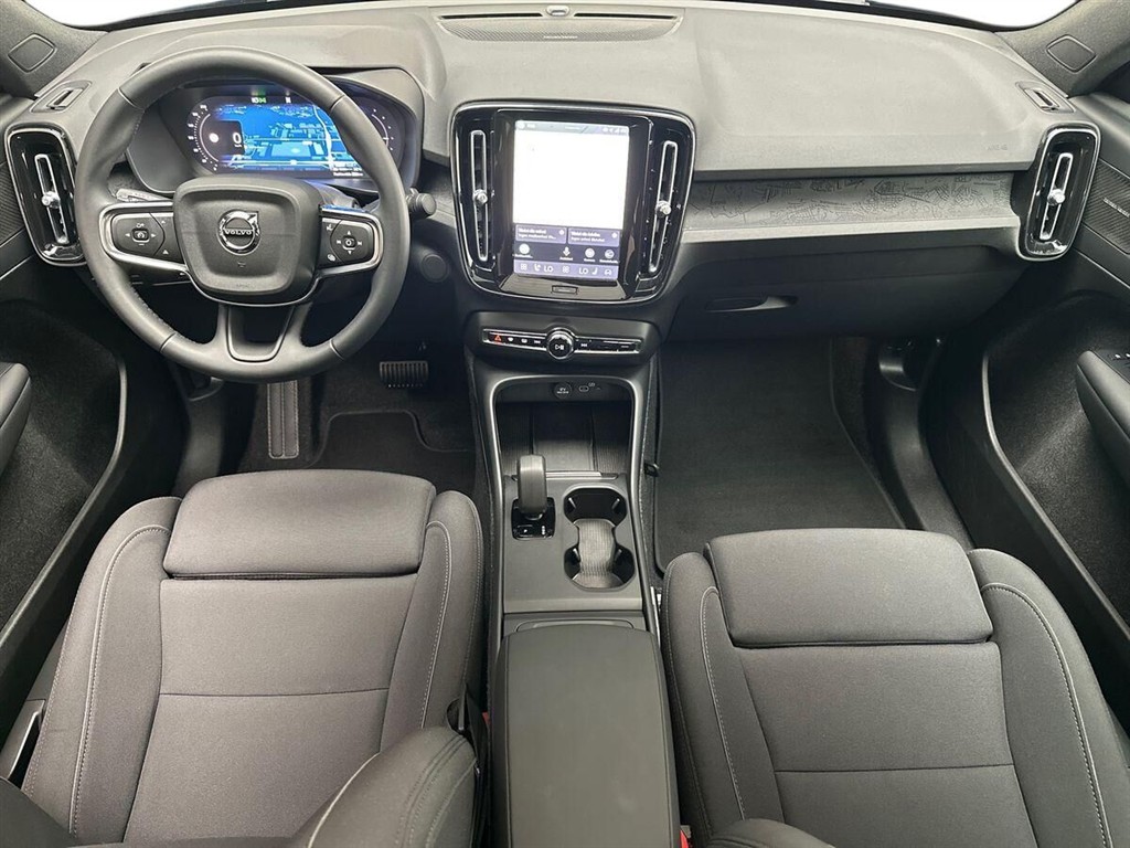 Volvo EC40 Black Edition billede 6