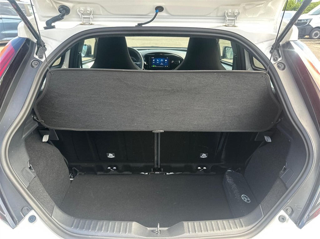 Toyota Aygo X Active billede 13