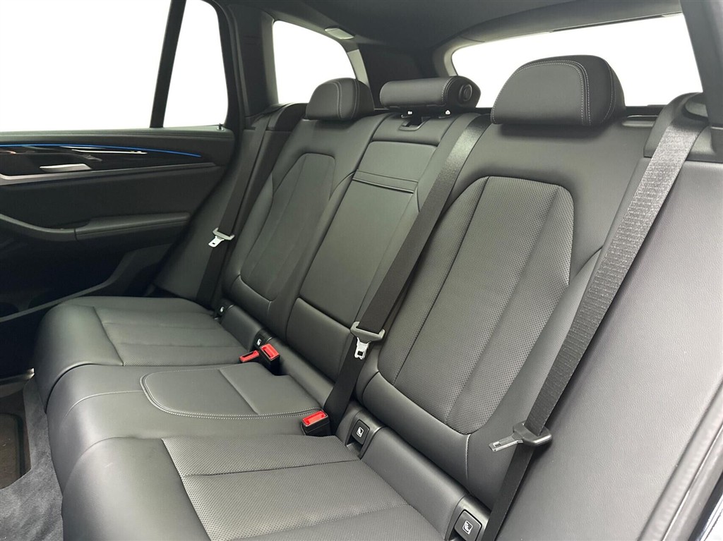 BMW iX3 M-Sport Charged billede 13
