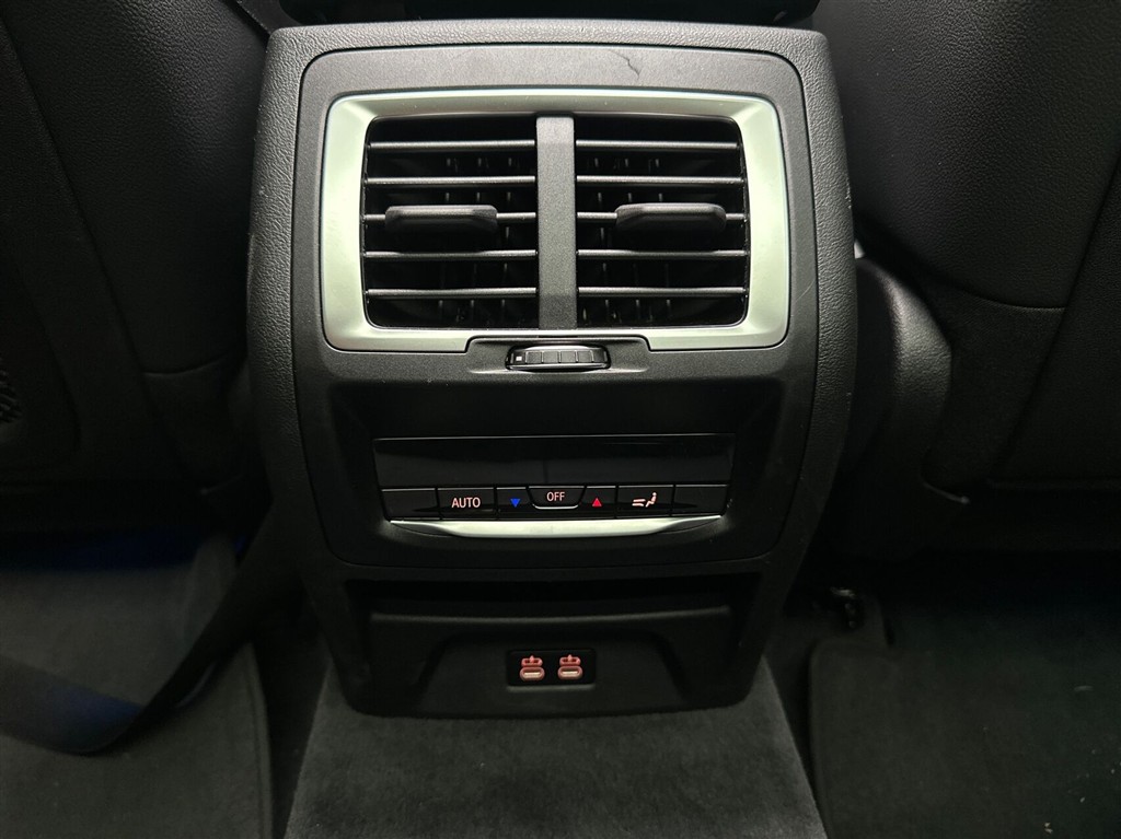 BMW iX3 M-Sport Charged billede 25