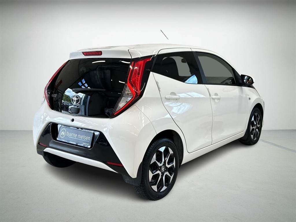 Toyota Aygo X-Press billede 2