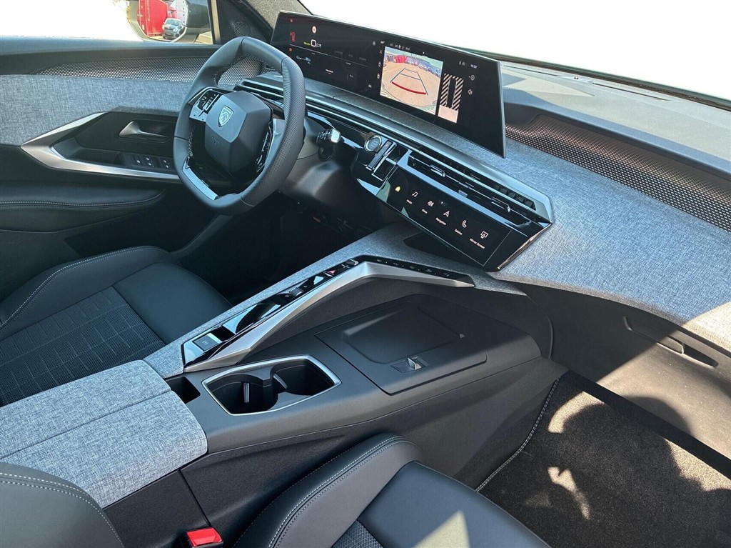 Peugeot e-5008 GT billede 10