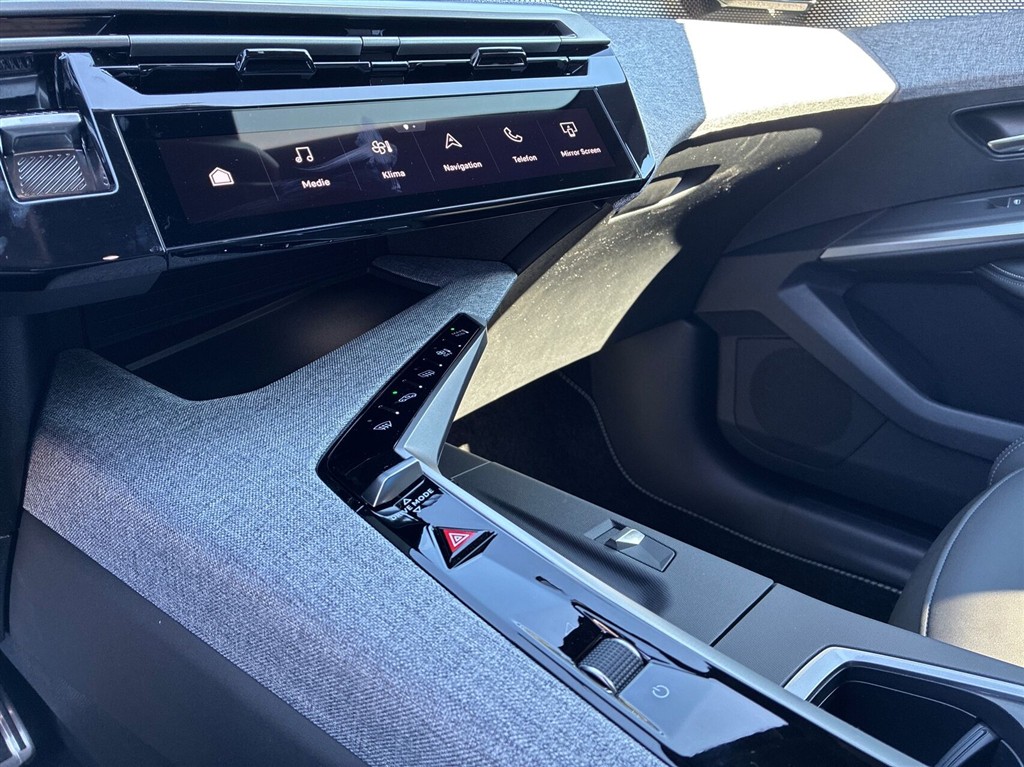 Peugeot e-5008 GT billede 15