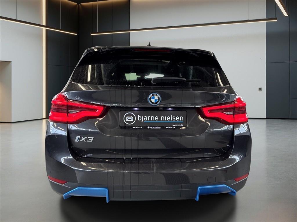 BMW iX3 Charged Plus billede 9