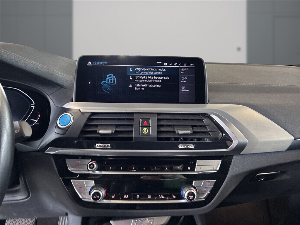 BMW iX3 Charged Plus billede 17