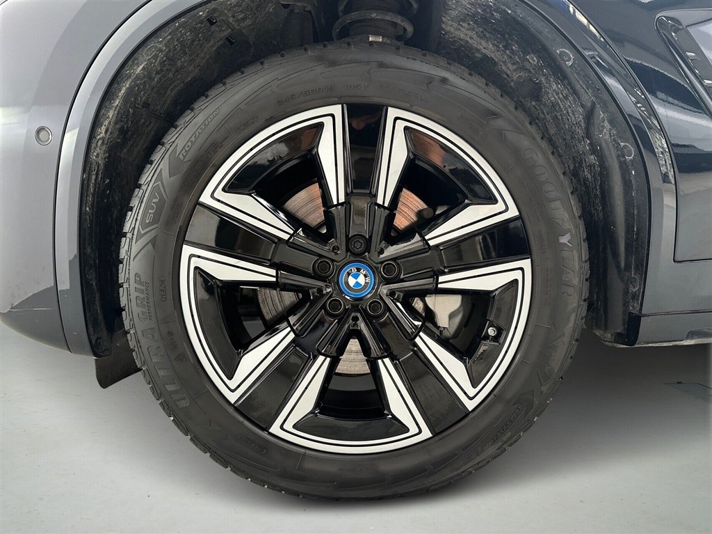 BMW iX3 M-Sport Charged billede 9