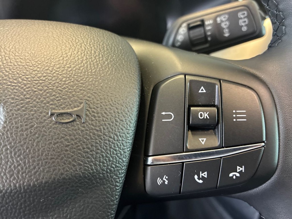 Ford Kuga Titanium billede 17