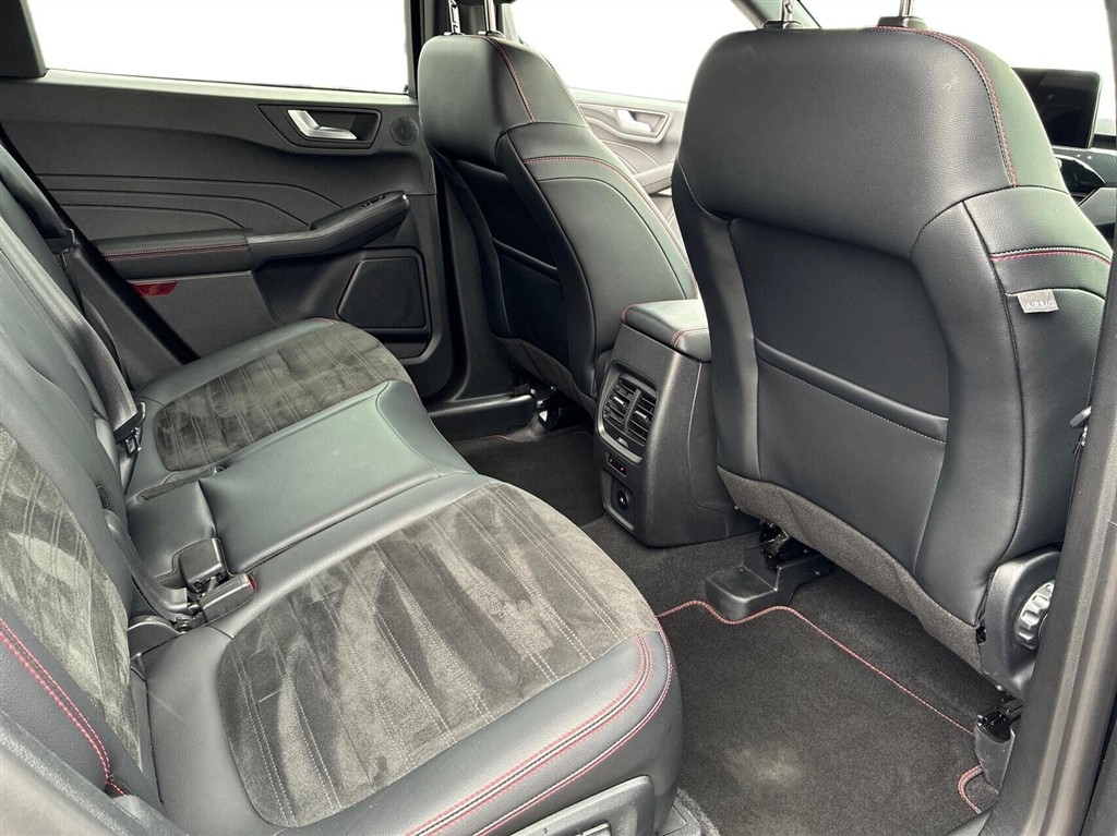 Ford Kuga ST-Line X billede 12