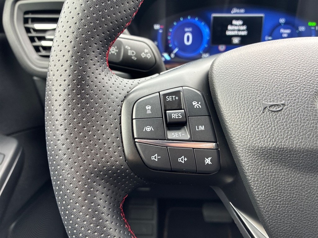 Ford Kuga ST-Line X billede 17