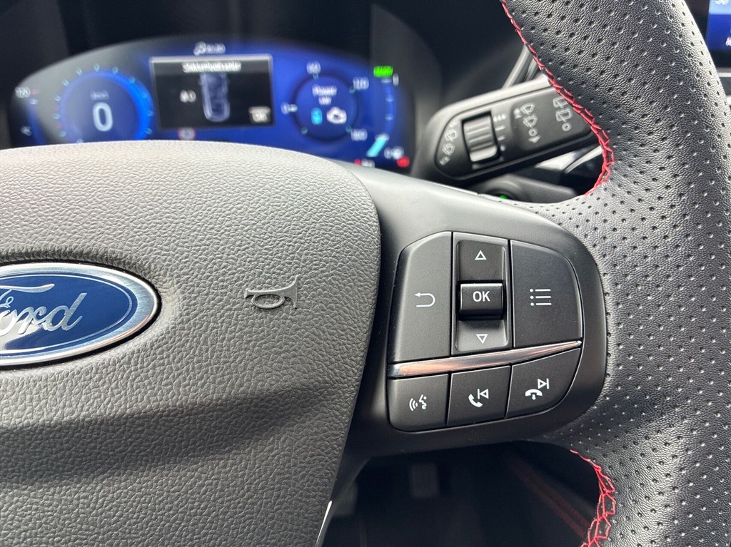 Ford Kuga ST-Line X billede 18