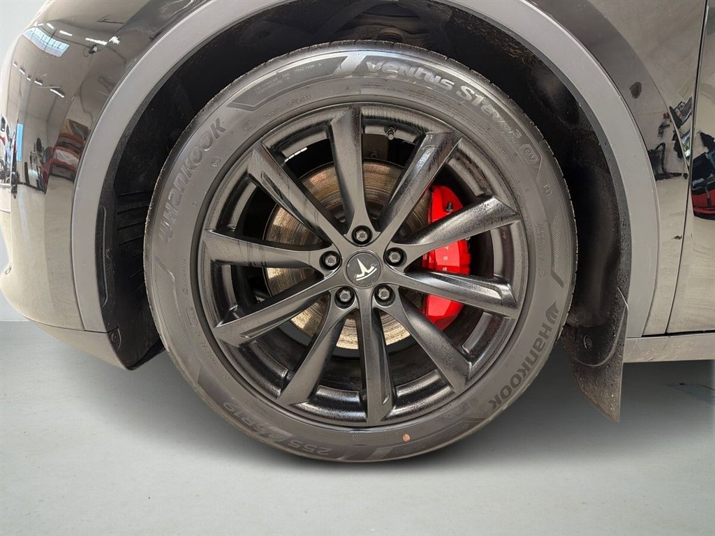 Tesla Model Y Performance billede 8