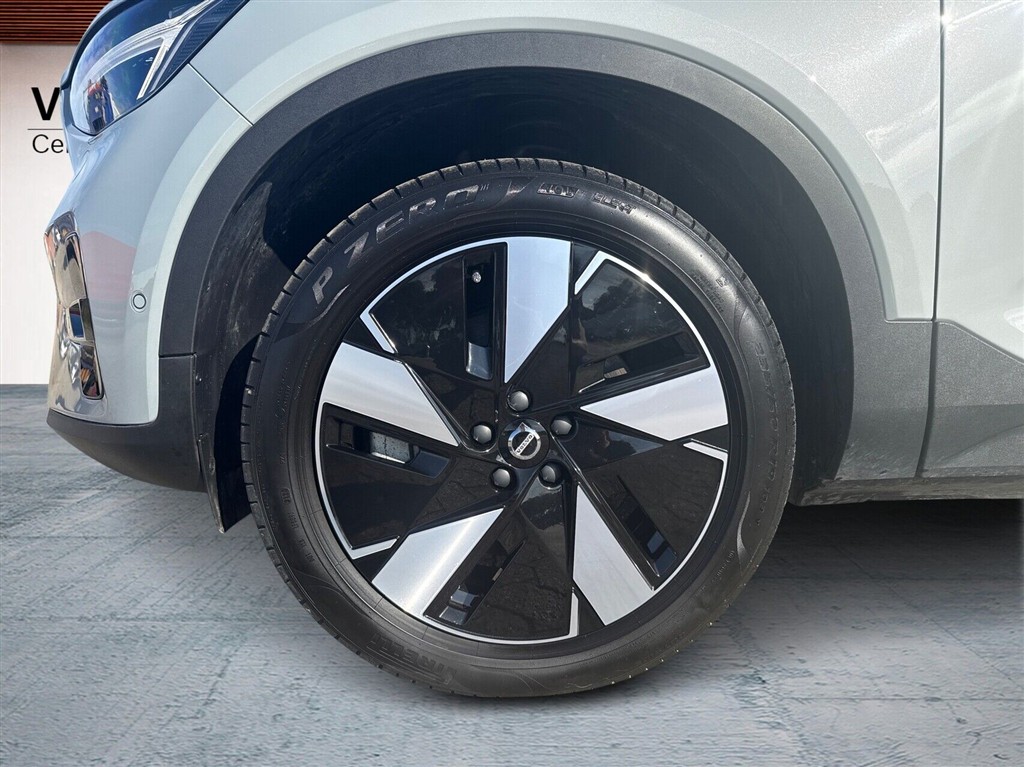 Volvo EX40 Ultra billede 10