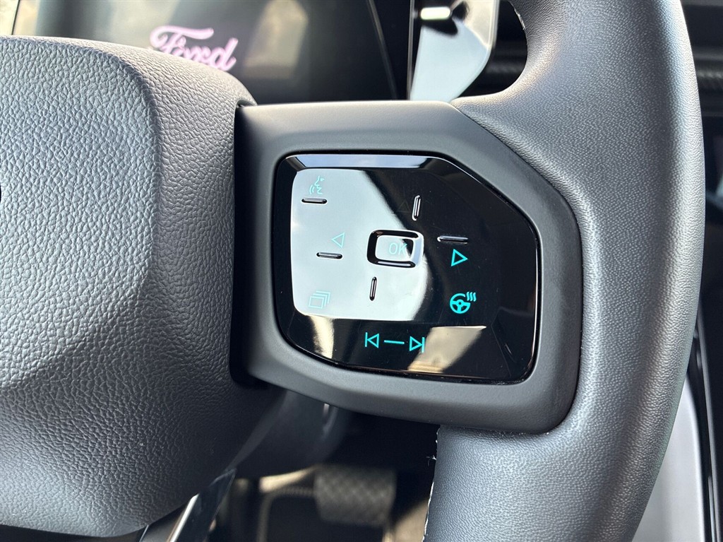 Ford Explorer UR Premium billede 18