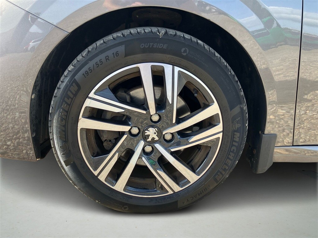Peugeot 208 Selection Tech billede 8