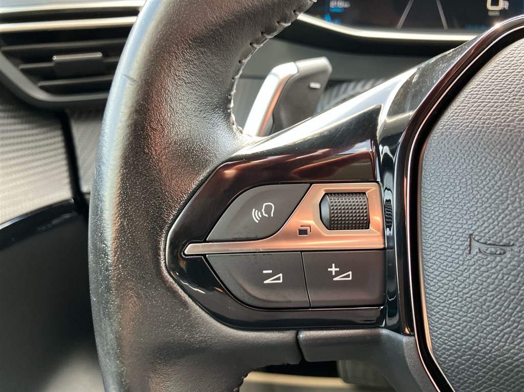 Peugeot 208 Selection Tech billede 17