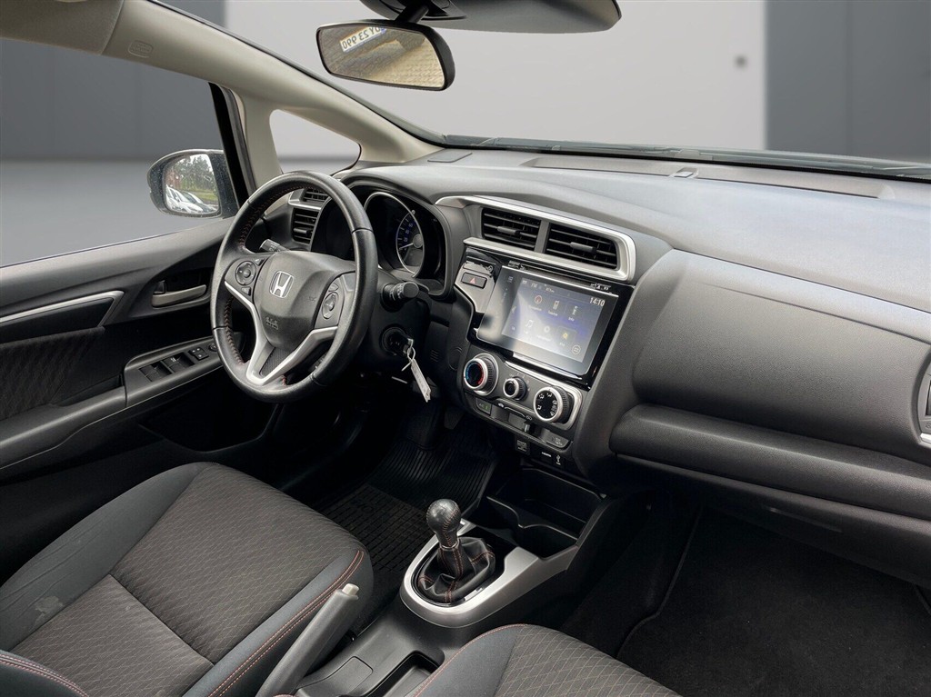 Honda Jazz Dynamic Navi & ADAS billede 6