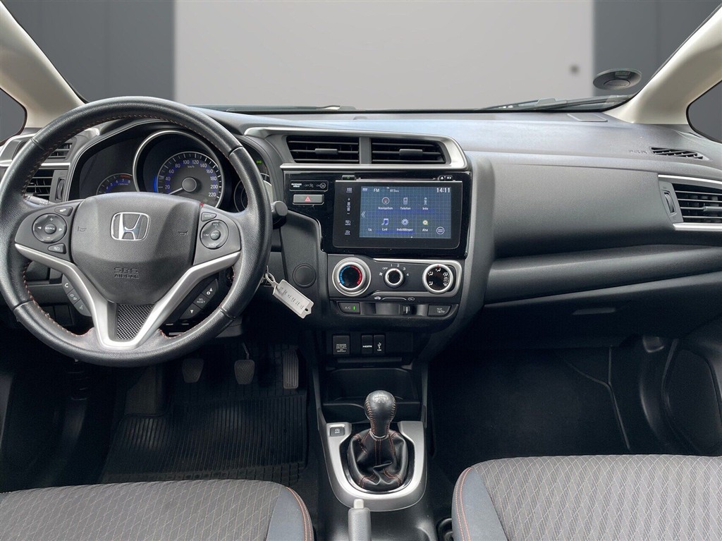 Honda Jazz Dynamic Navi & ADAS billede 10