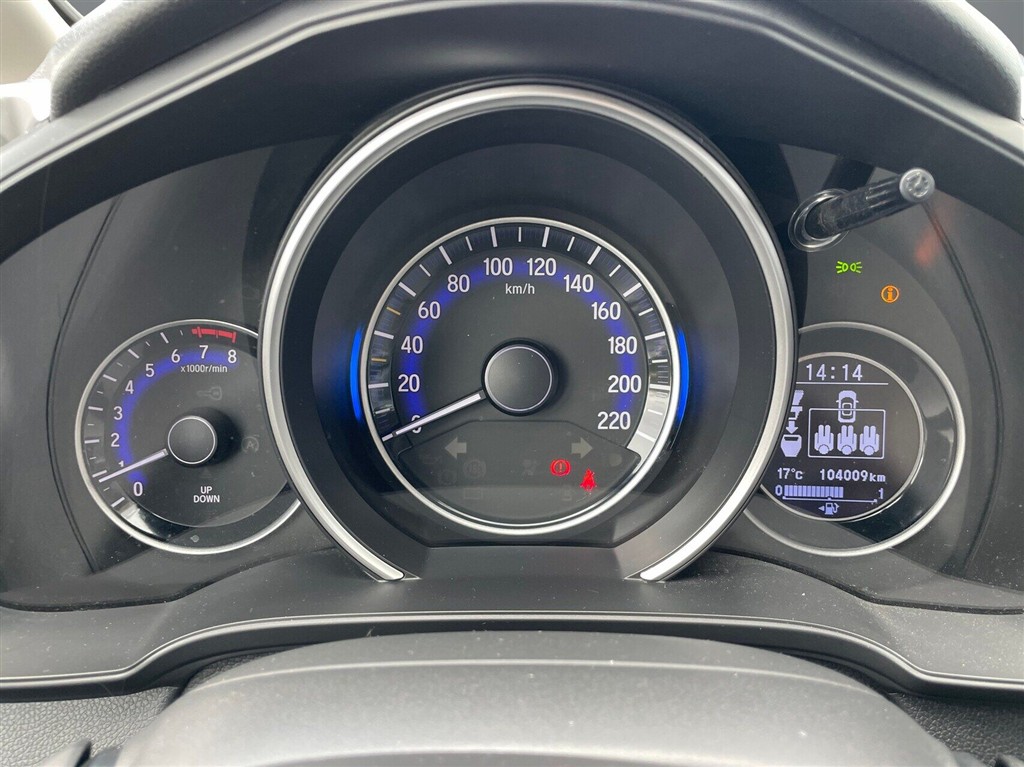 Honda Jazz Dynamic Navi & ADAS billede 18