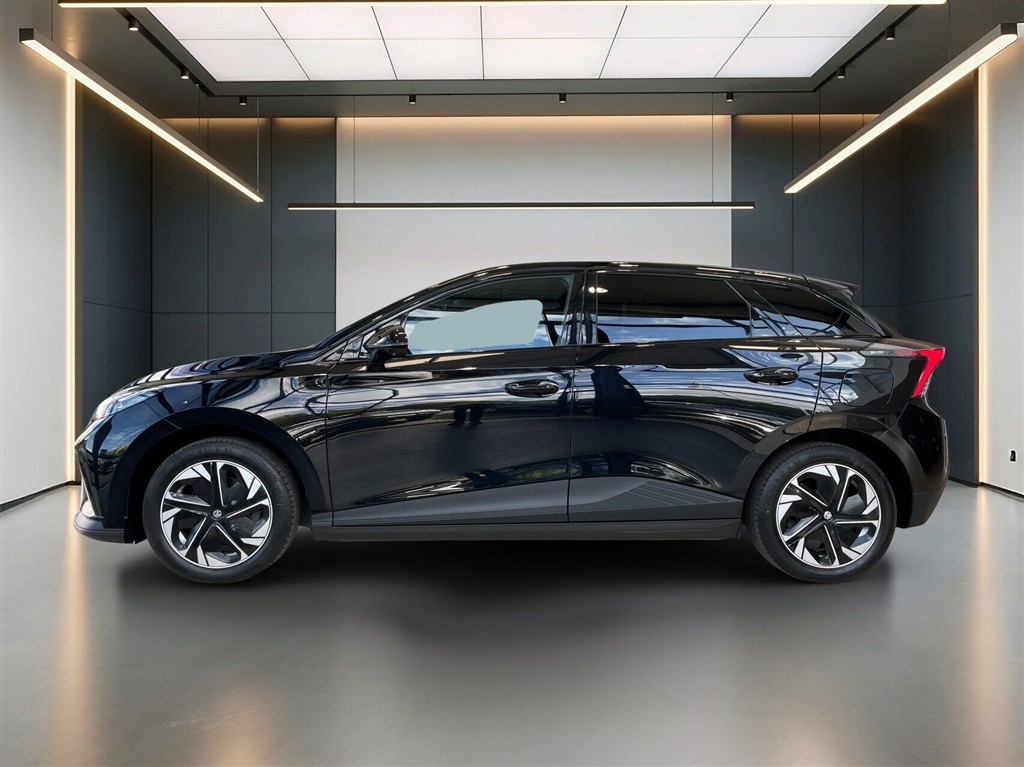 MG MG4 Electric Luxury billede 2