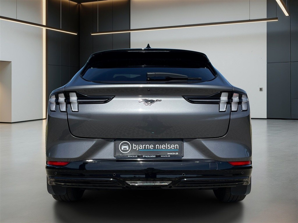 Ford Mustang Mach-E UR Premium billede 3