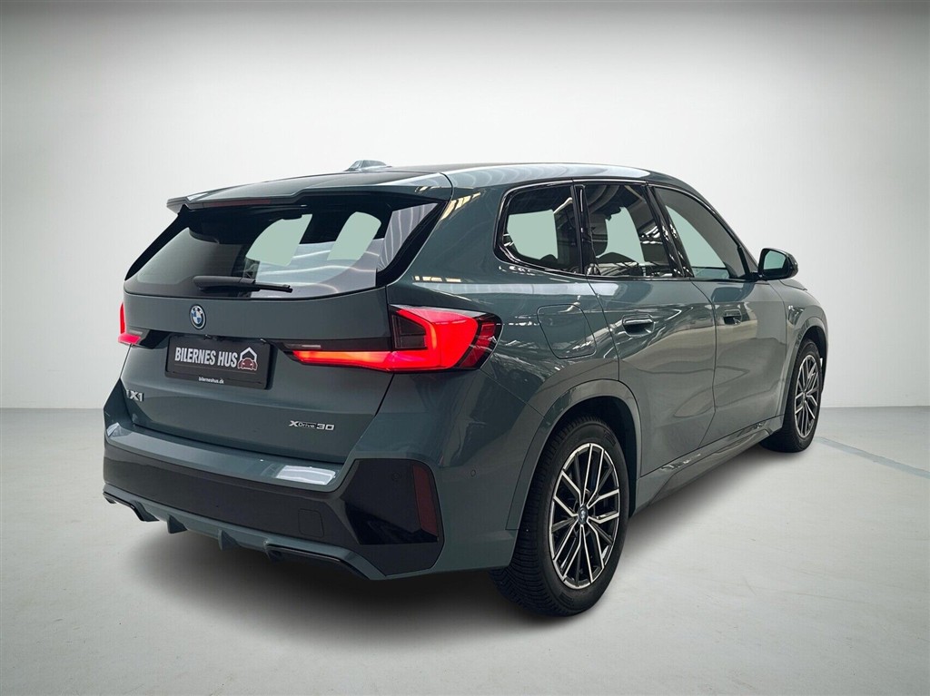 BMW iX1 M-Sport billede 2
