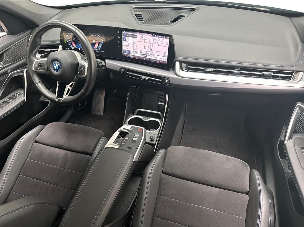 BMW iX1 M-Sport billede 11