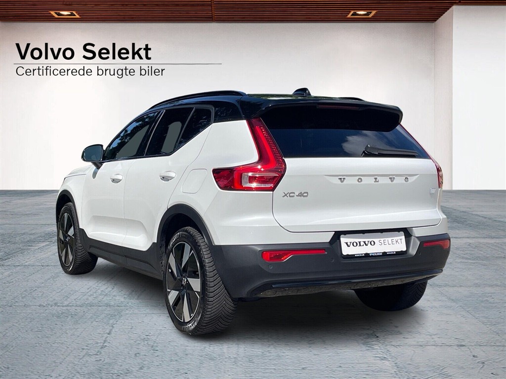 Volvo XC40 Plus billede 2