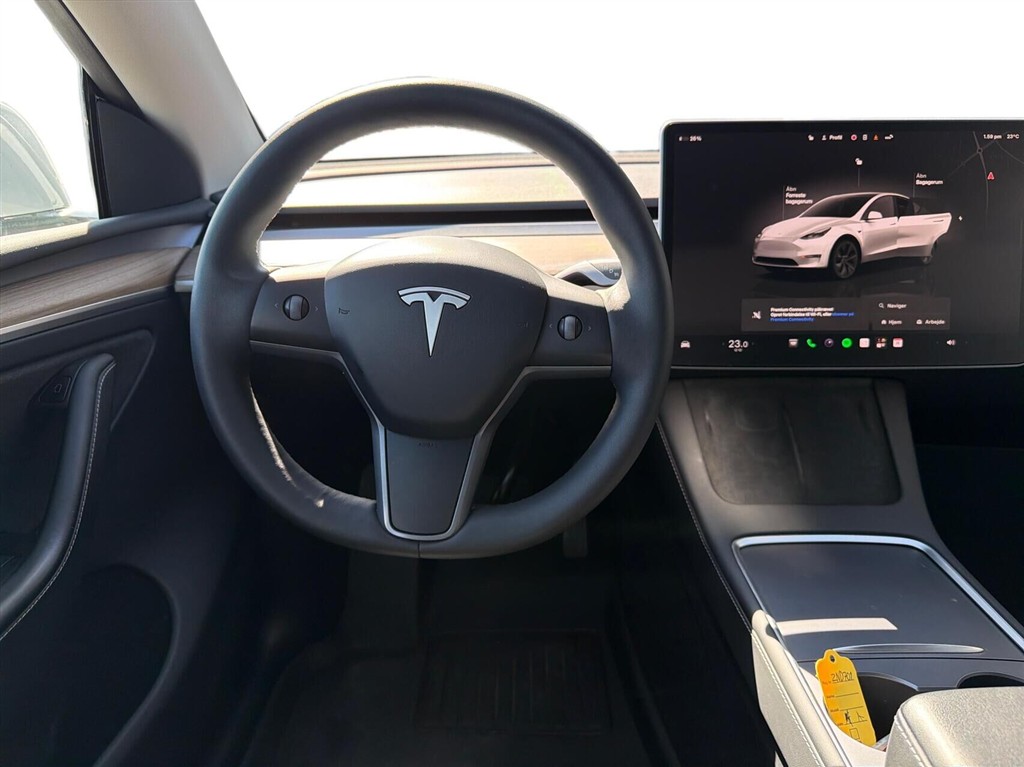 Tesla Model Y Long Range billede 9