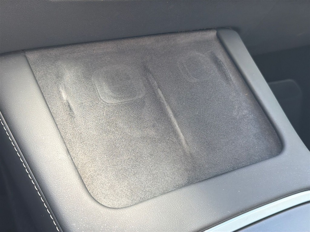 Tesla Model Y Long Range billede 22