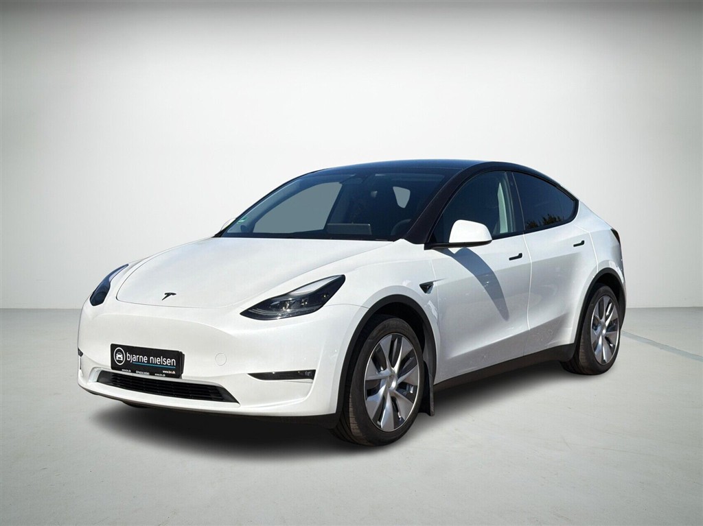 Tesla Model Y Long Range