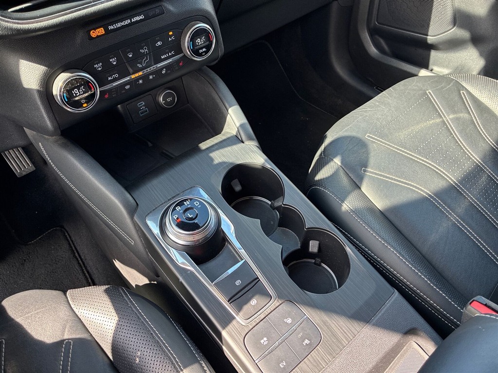 Ford Kuga Vignale billede 15