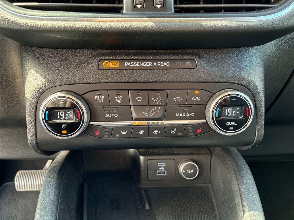 Ford Kuga Vignale billede 23