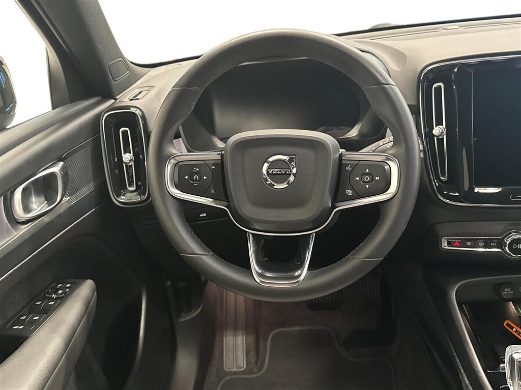 Volvo XC40 Plus billede 11