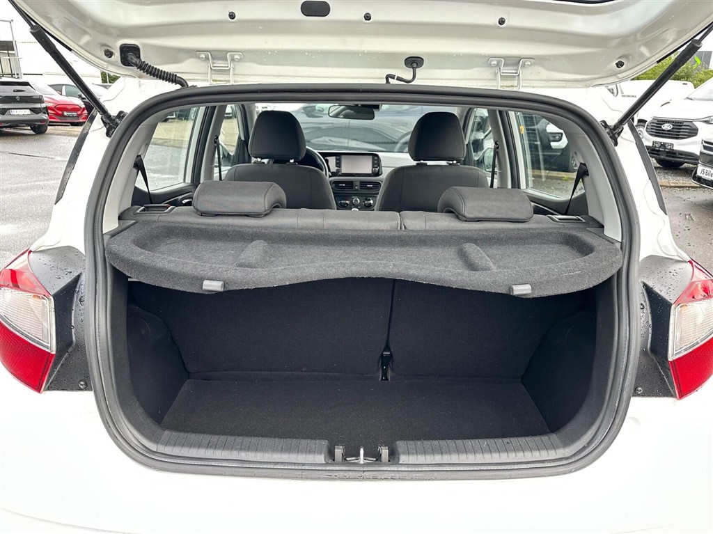 Hyundai i10 Essential billede 13