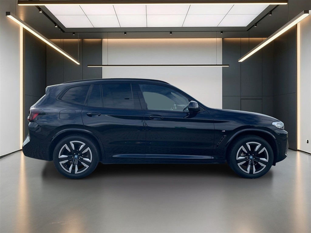 BMW iX3 M-Sport Charged billede 5