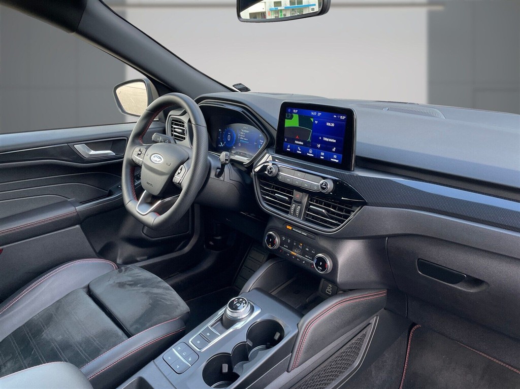 Ford Kuga ST-Line X billede 8
