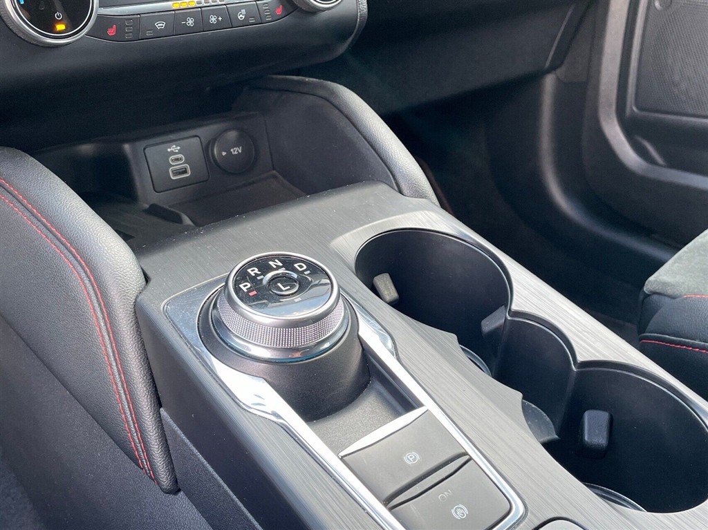 Ford Kuga ST-Line X billede 16