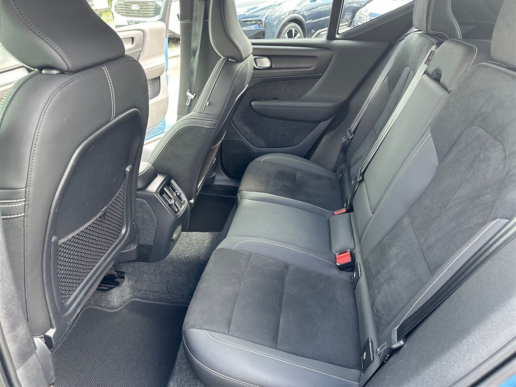 Volvo XC40 Plus billede 7